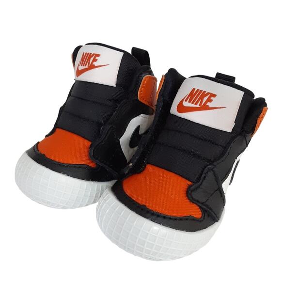 Nike Jordan 1 Baby Crib Shoes Booties Shattered Backboard Black 1C Basketball - Picture 3 of 7